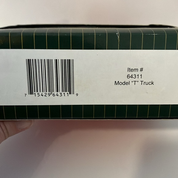 Coca-Cola Town Square Figures -NIB- Set of 3- Model T- Couple - Skater - Picture 10 of 11